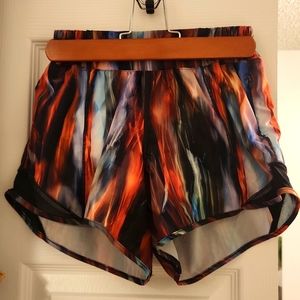 Lululemon Hotty hot shorts